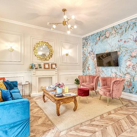 The Doors Boutique Apartments Mosonmagyaróvár 外观 照片