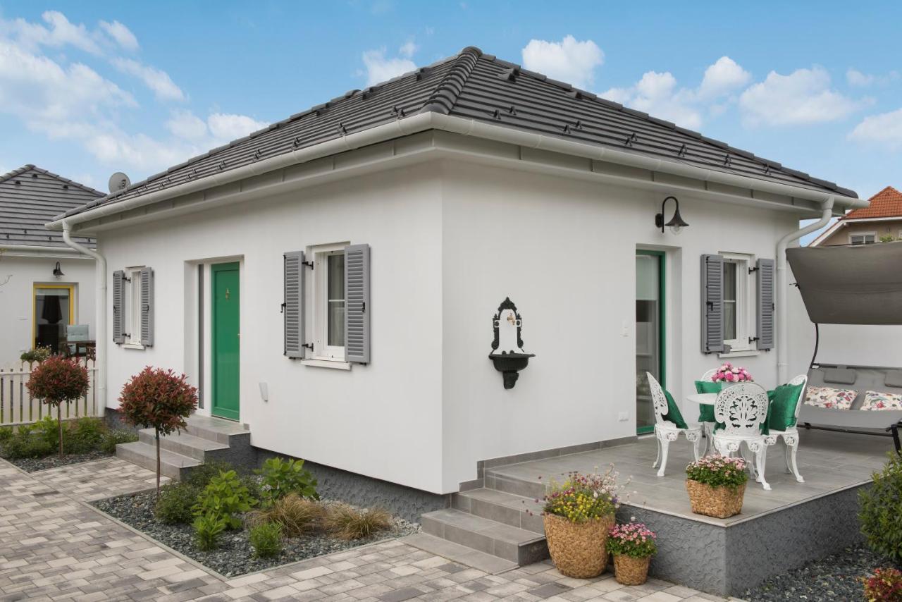 The Doors Boutique Apartments Mosonmagyaróvár 外观 照片