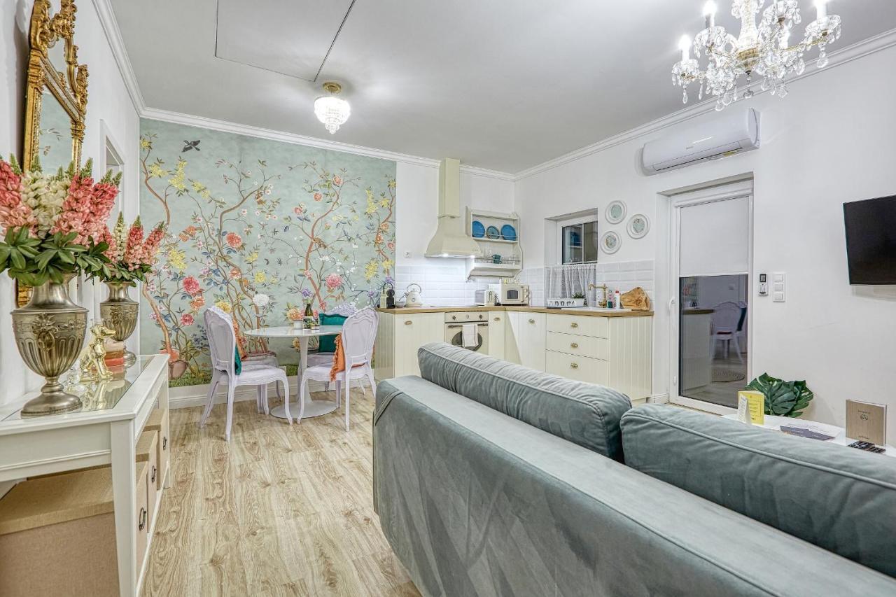 The Doors Boutique Apartments Mosonmagyaróvár 外观 照片