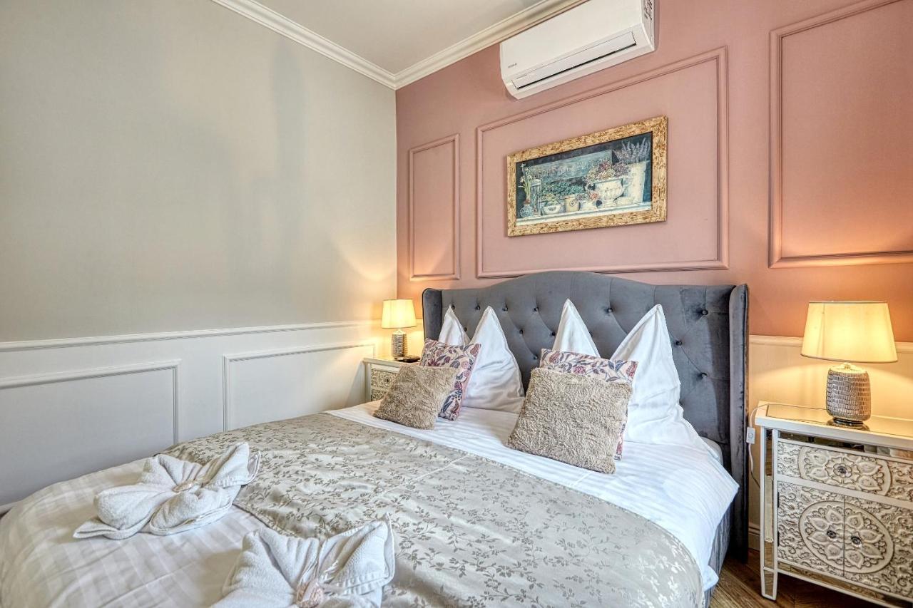 The Doors Boutique Apartments Mosonmagyaróvár 外观 照片