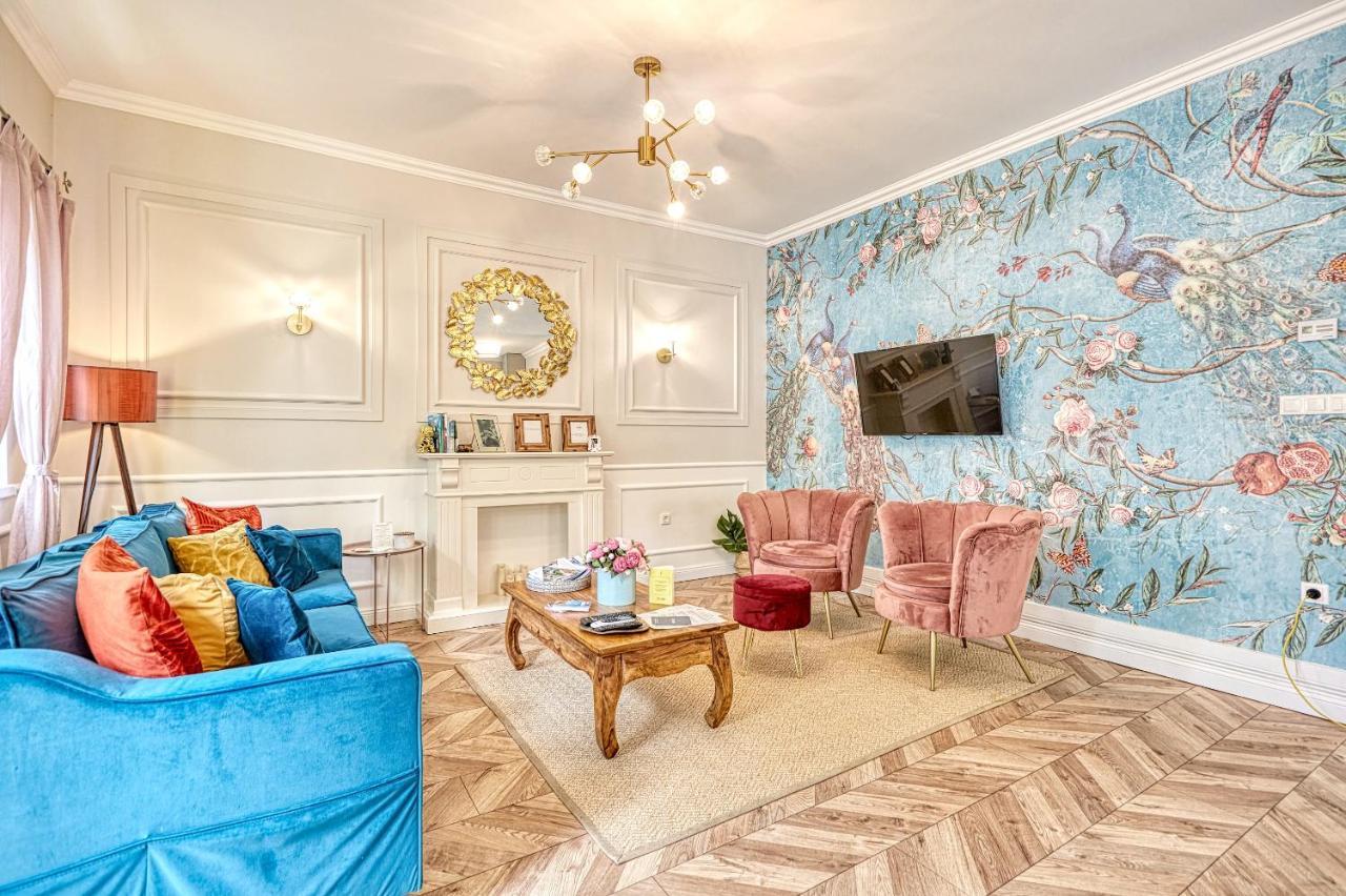 The Doors Boutique Apartments Mosonmagyaróvár 外观 照片